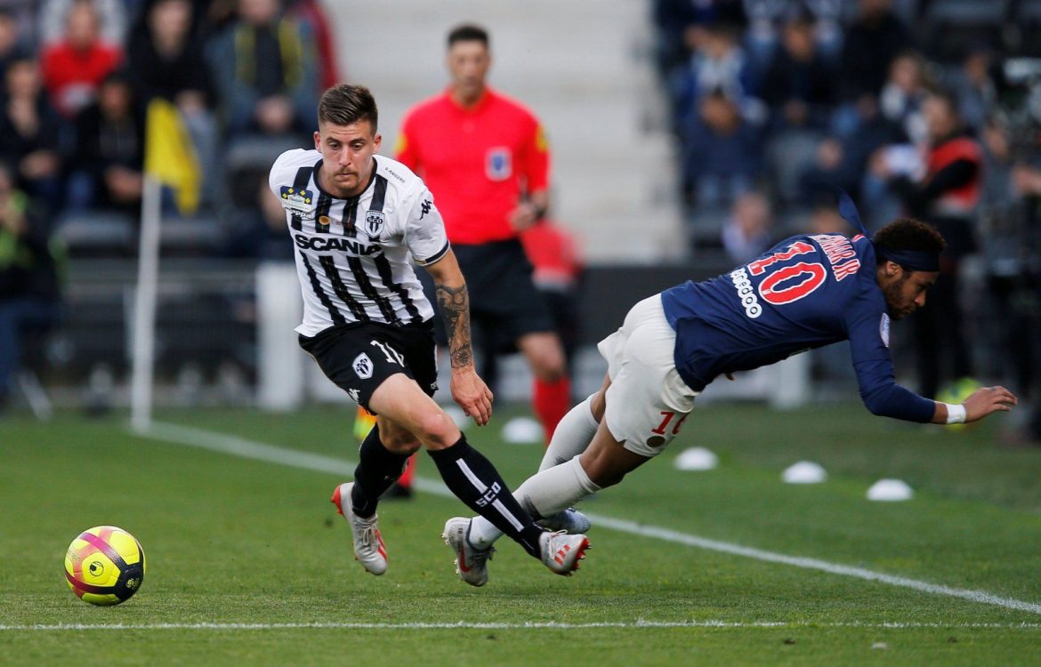 Tottenham: Spurs fans react to update on potential move for Baptiste Santamaria