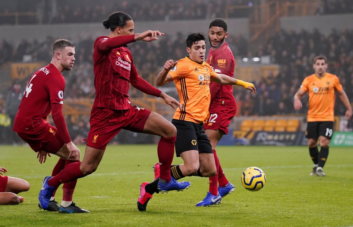 Raul Jimenez gushes over Virgil van Dijk