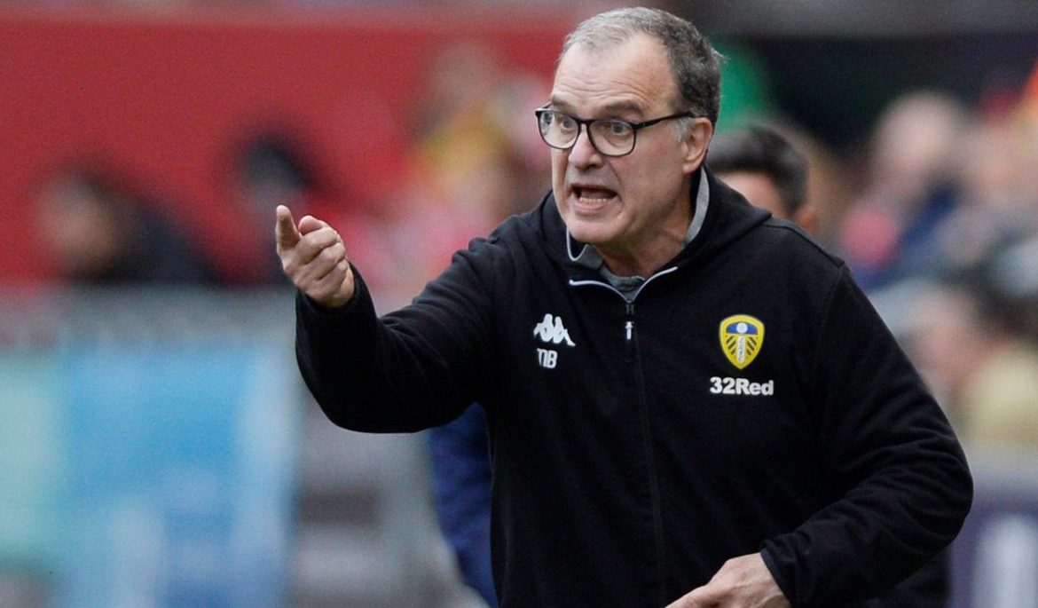 Leeds fans react to the signing of Elia Caprile